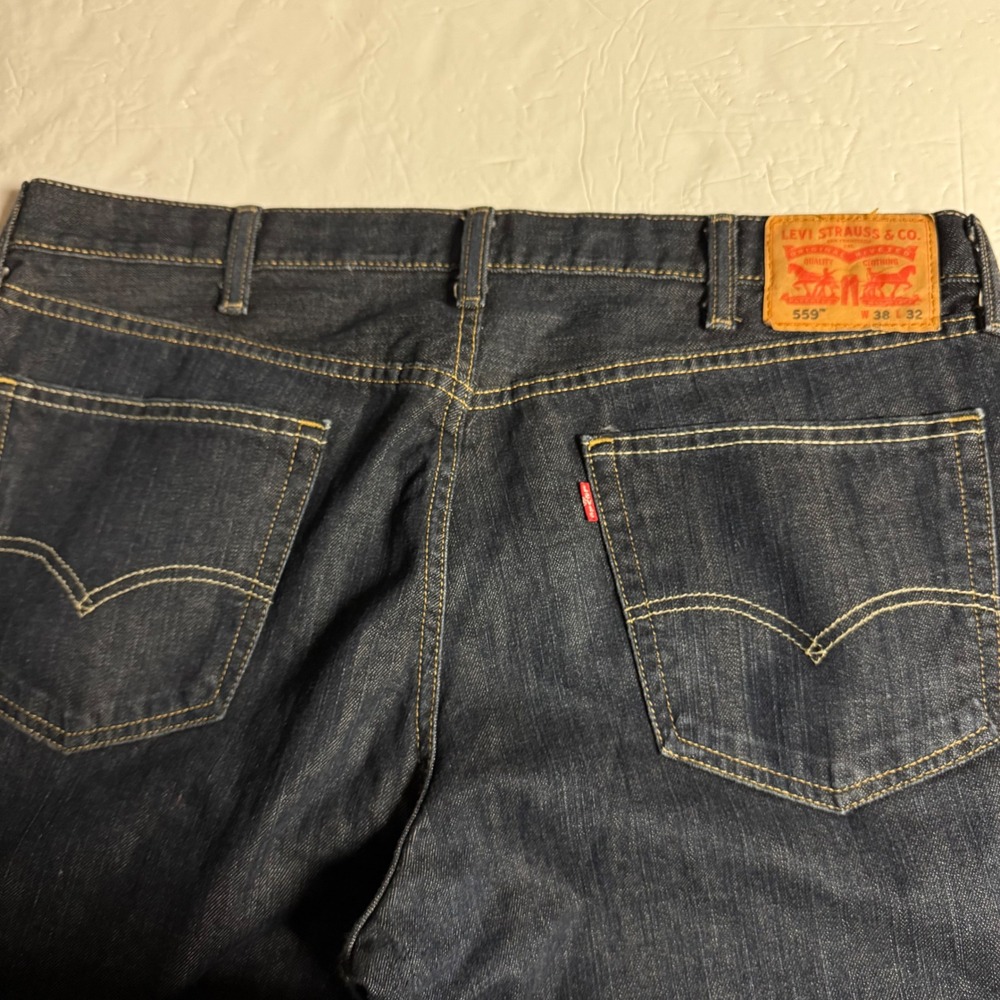 Levis 559 Relaxed Straight Jeans Mens 38x32 Dark Wash Blue Denim 100% Cotton
